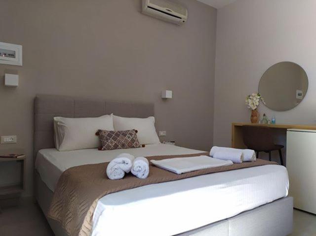 Galini Apartment'S-Suites Skaloti Exterior foto